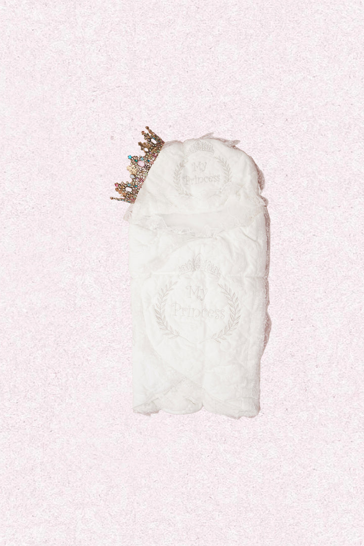 Golden crest wrap - my Princess