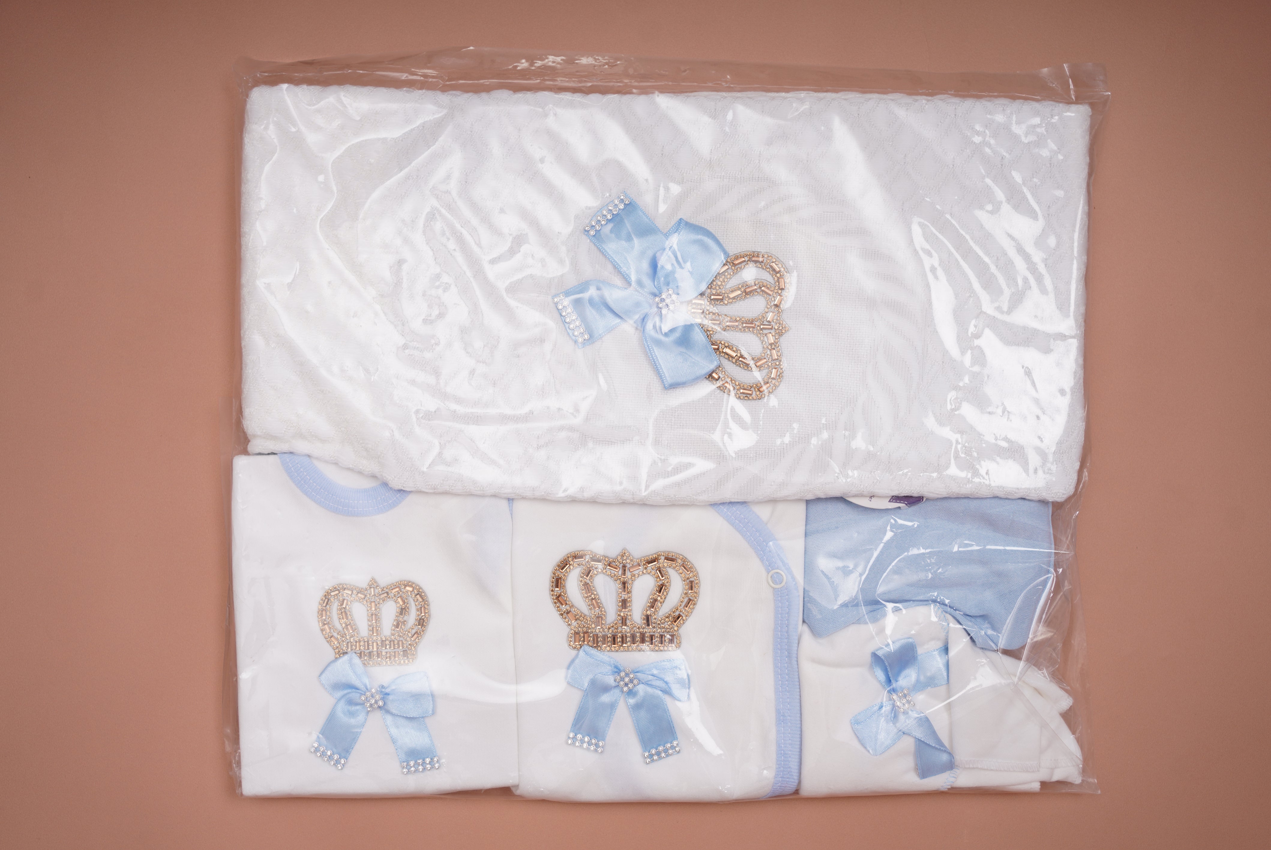 Royal beginnings - Diamond crown ensemble(Set of Qty - 9)