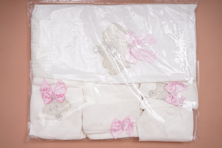 Royal beginnings - pearl crown ensemble(Set of Qty - 9)