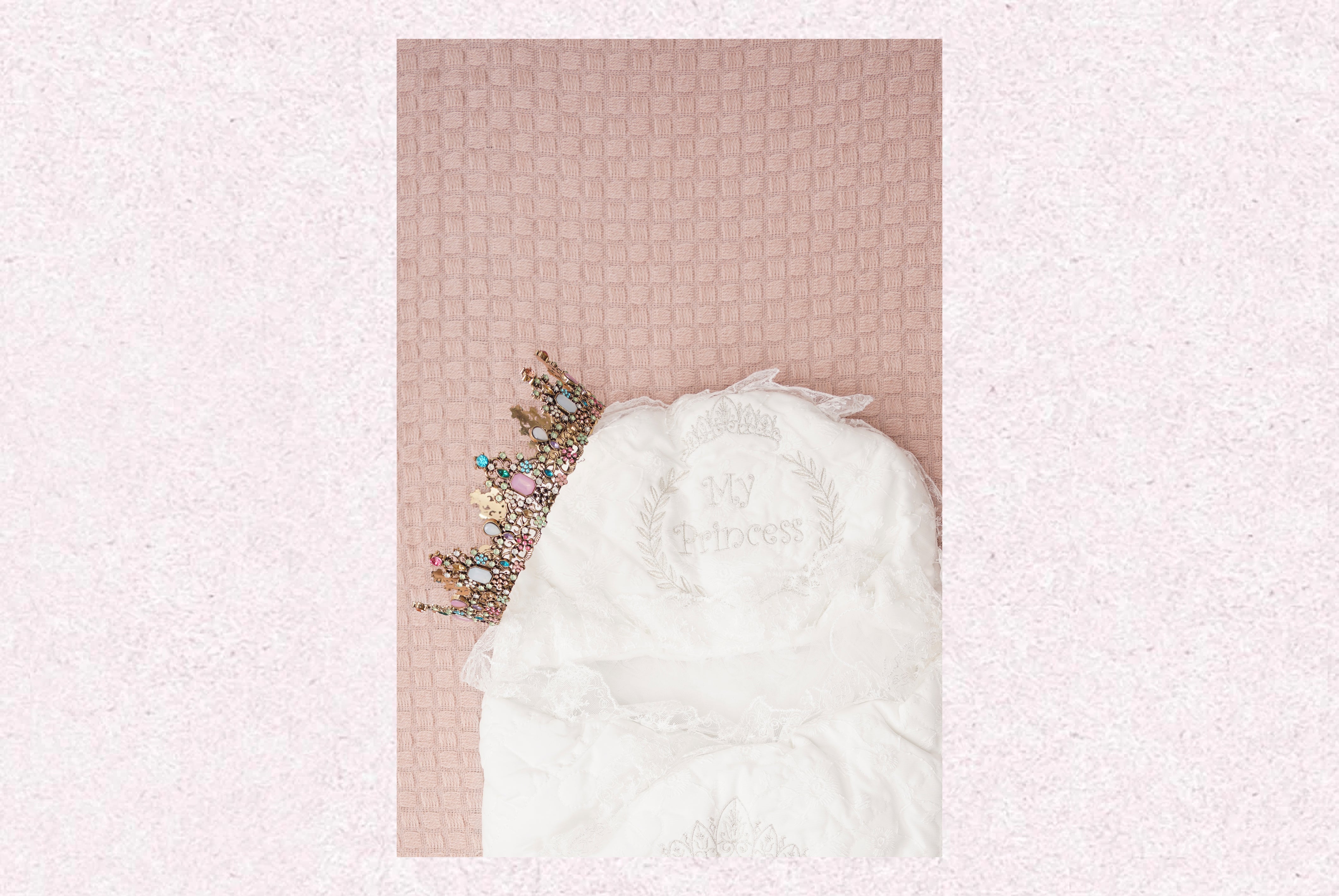 Golden crest wrap - my Princess