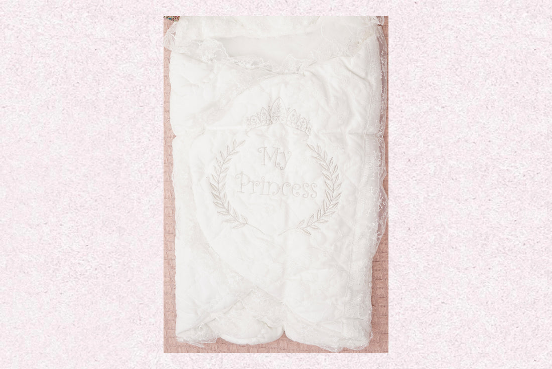 Golden crest wrap - my Princess