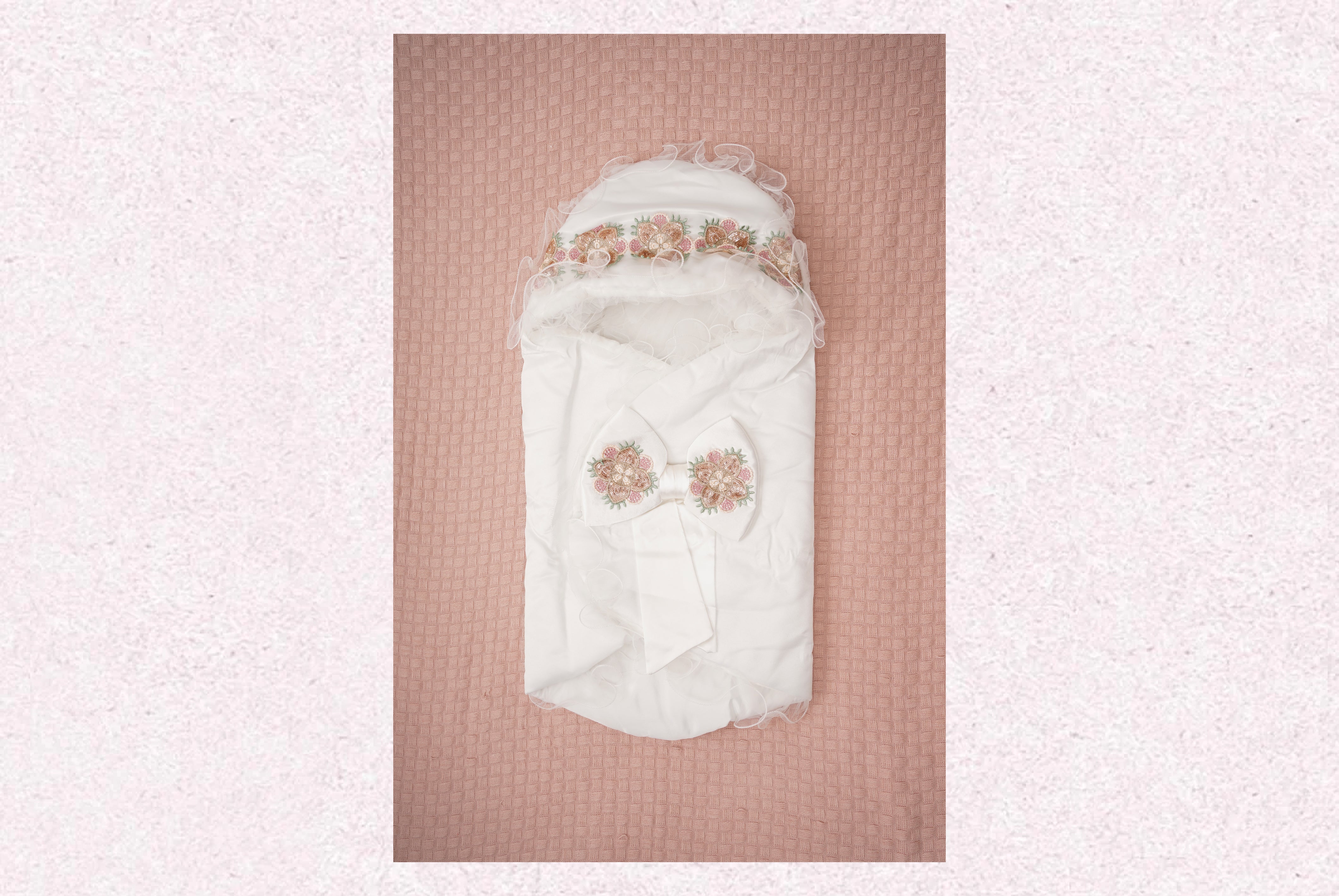 The Signature Bow wrap