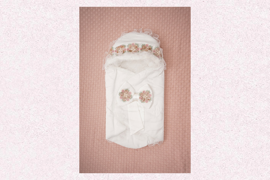 The Signature Bow wrap