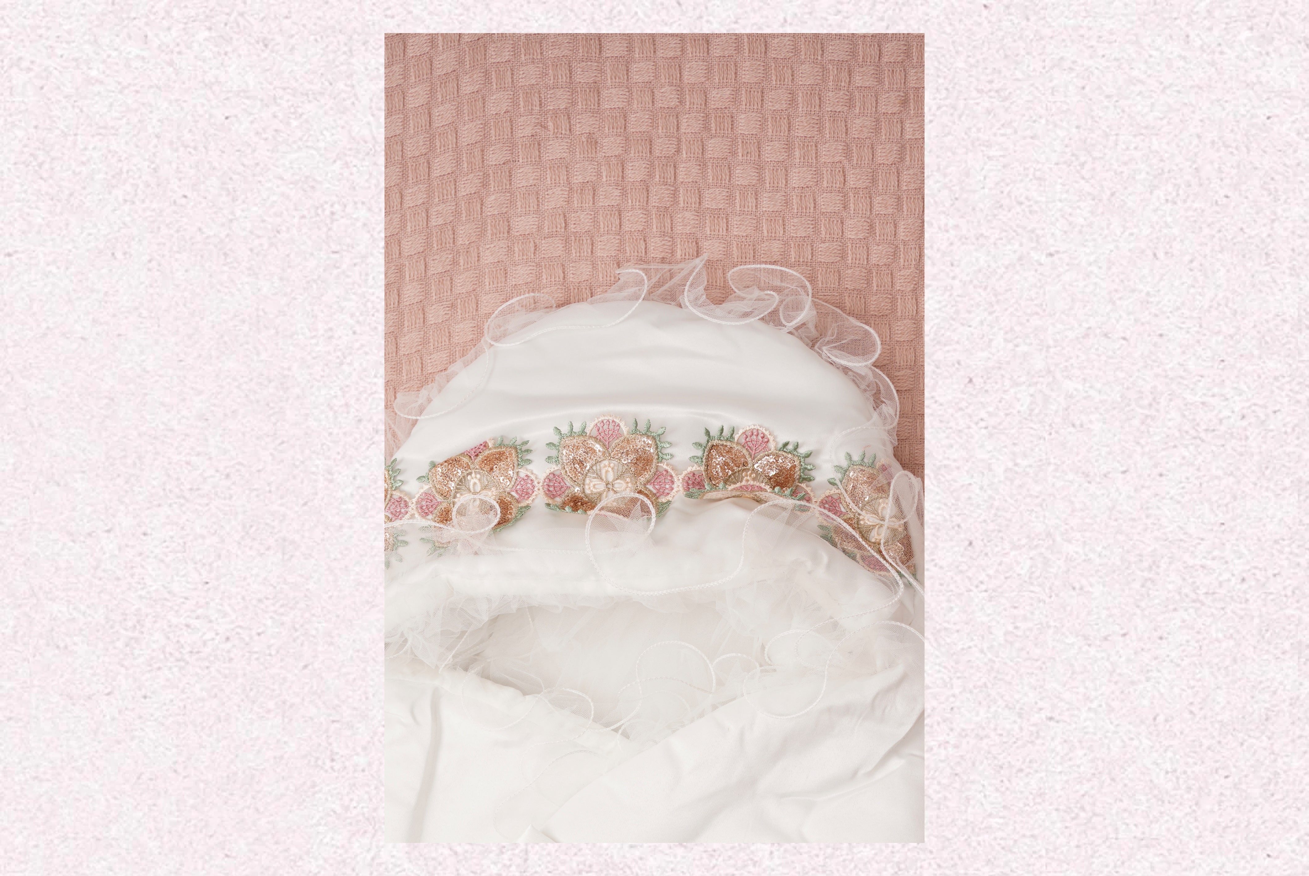 The Signature Bow wrap