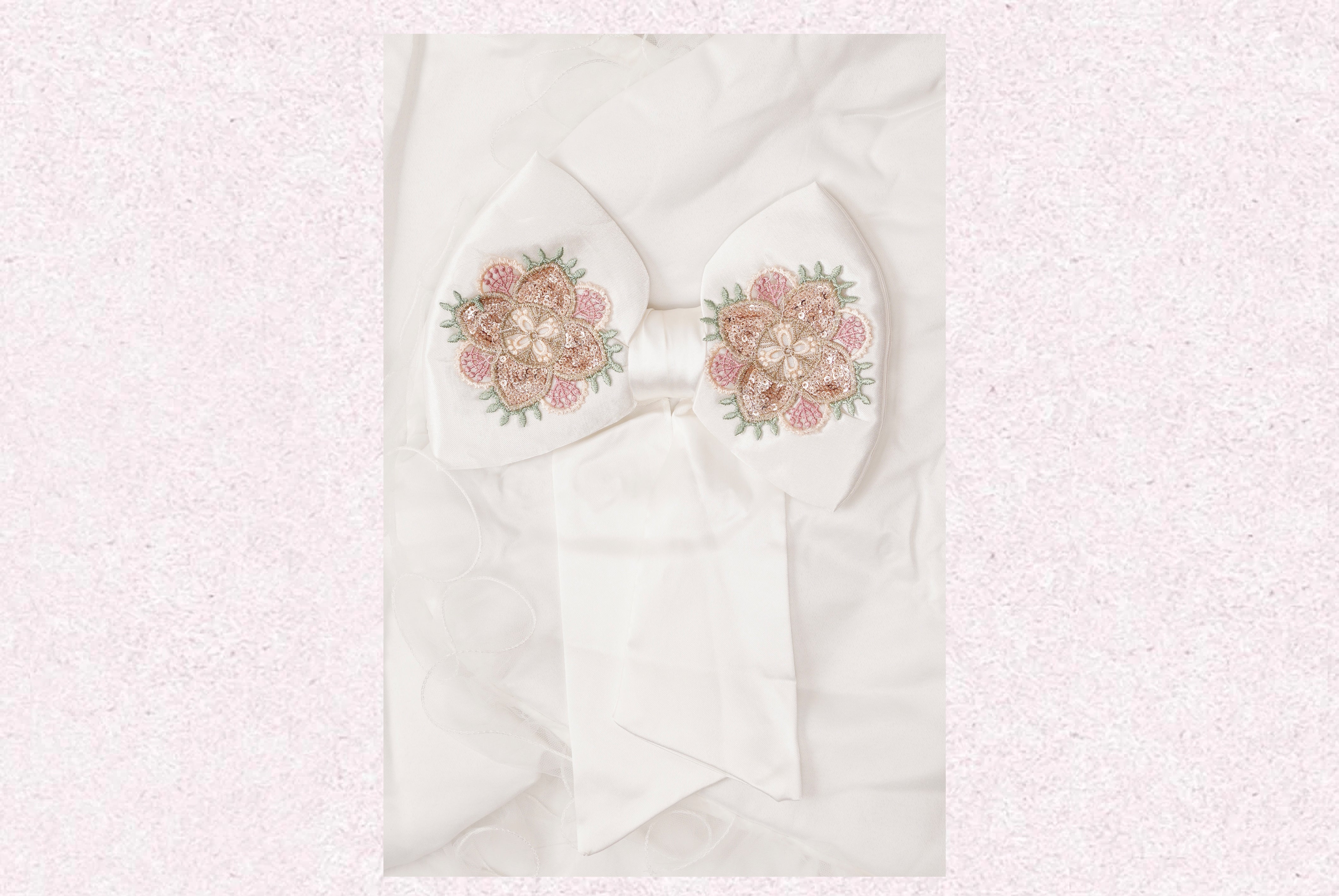 The Signature Bow wrap