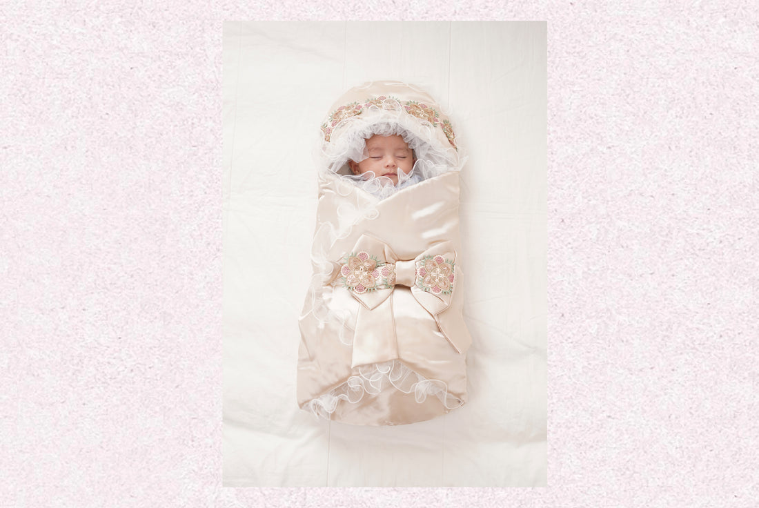 The Signature Bow wrap