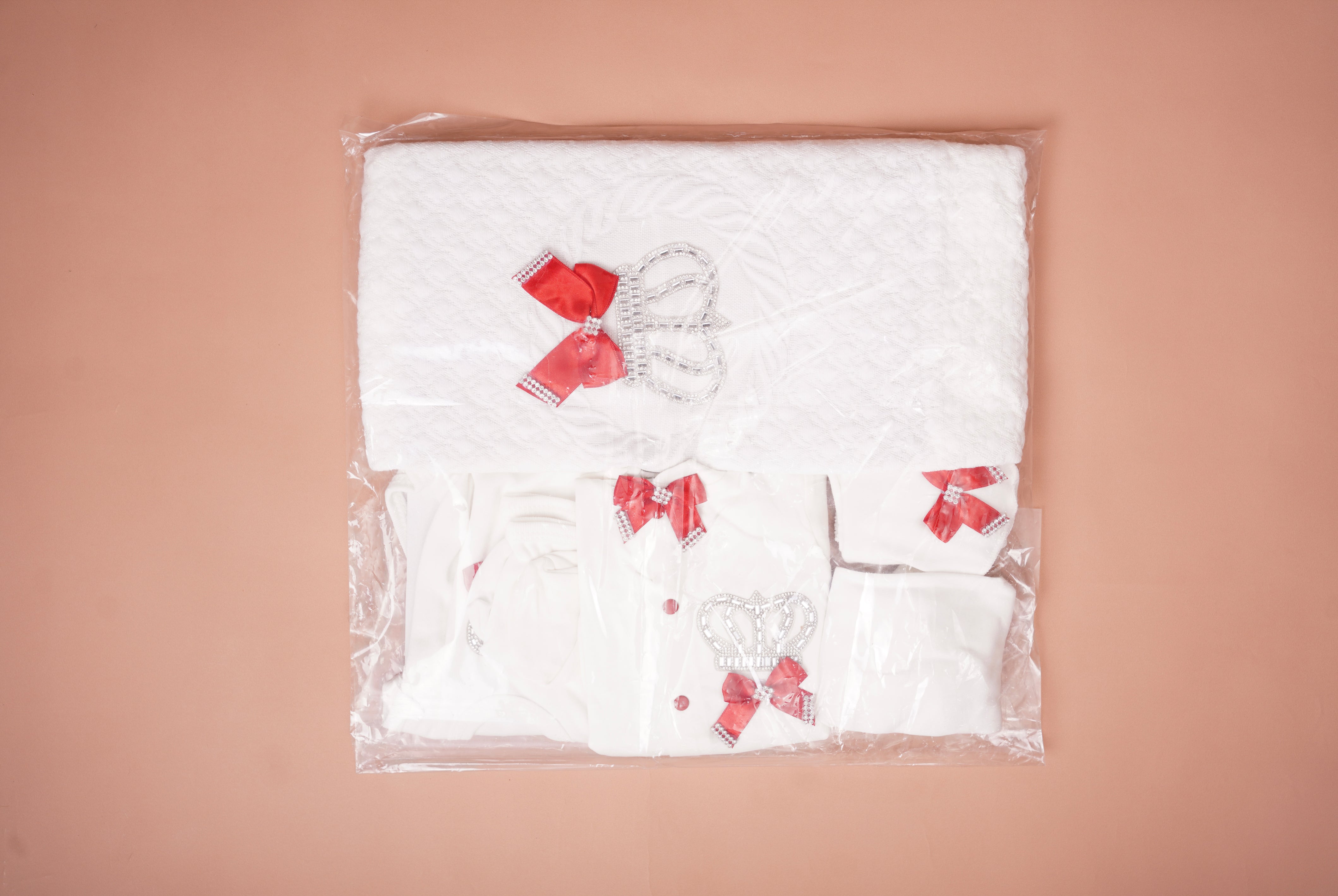 Royal beginnings - Diamond crown ensemble(Set of Qty - 9)