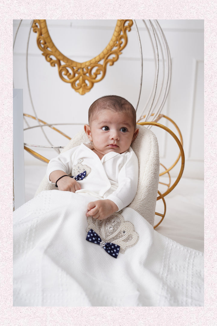 Royal beginnings - pearl crown ensemble(Set of Qty - 9)