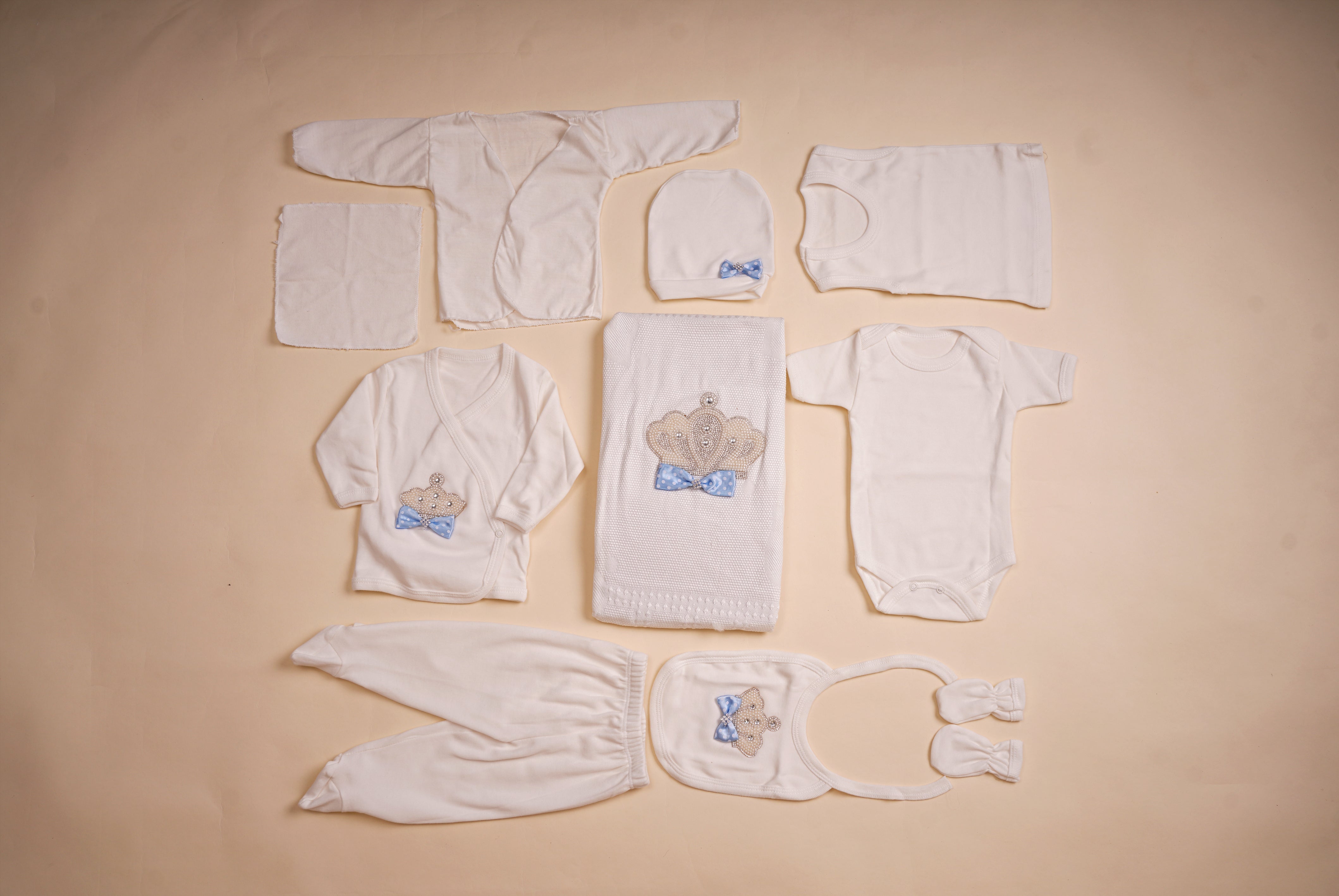 Royal beginnings - pearl crown ensemble(Set of Qty - 9)