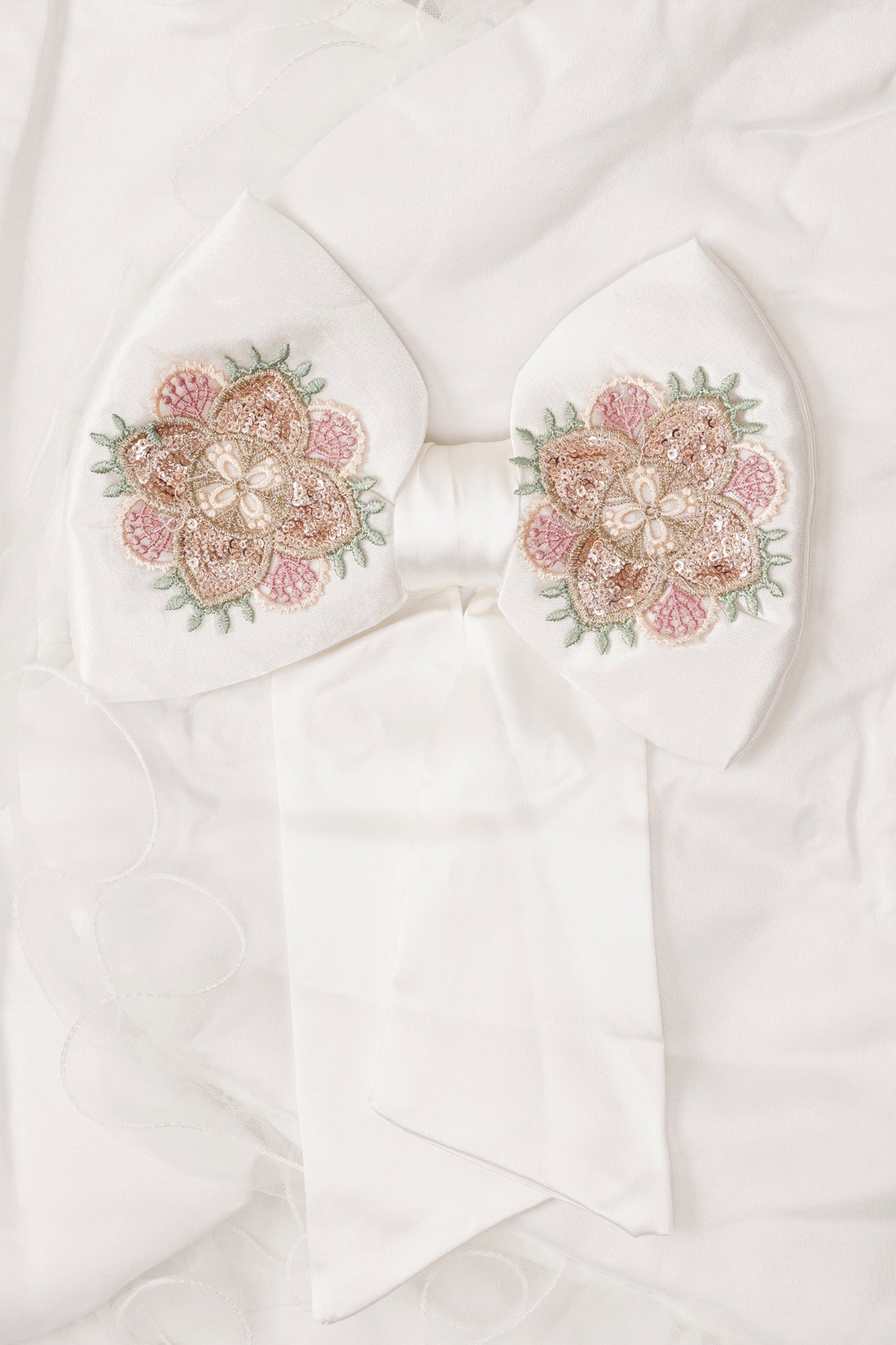 The Signature Bow wrap