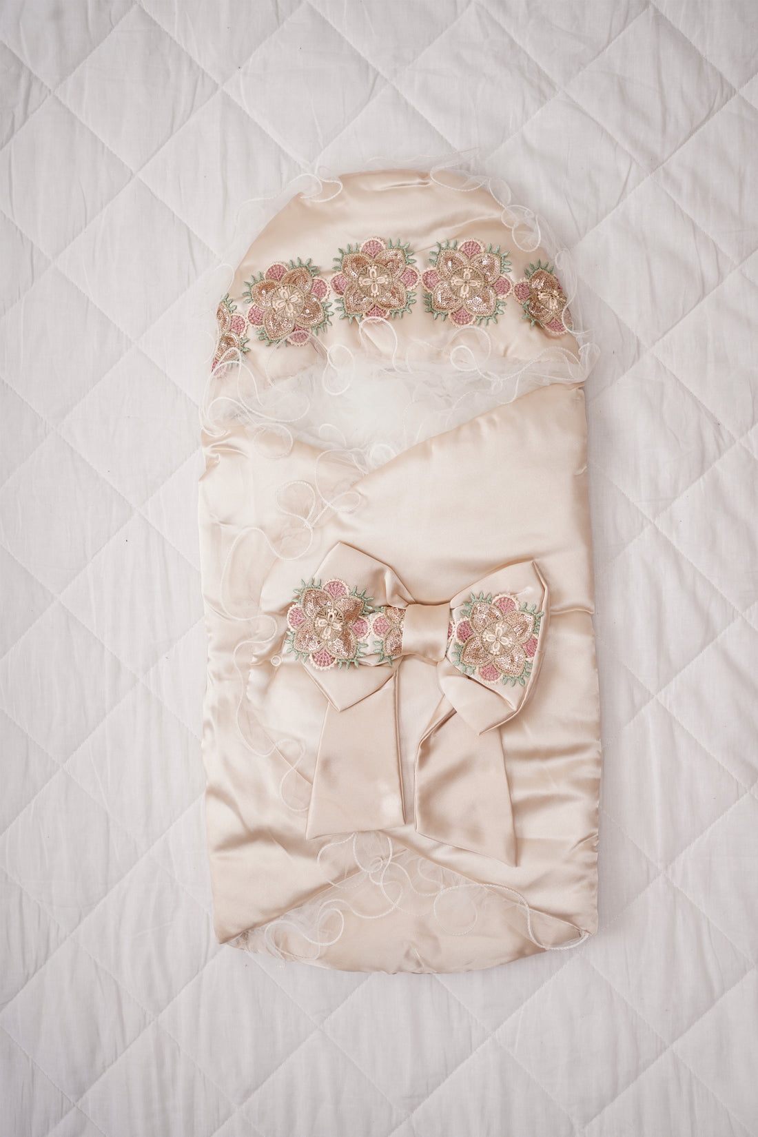 The Signature Bow wrap