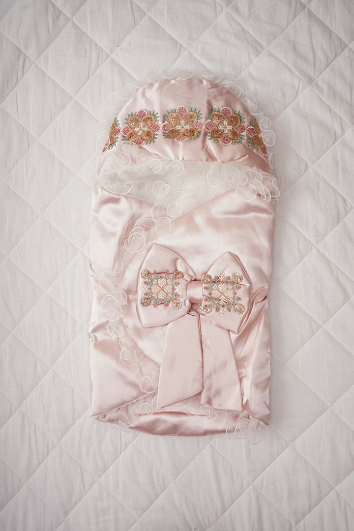 The Signature Bow wrap