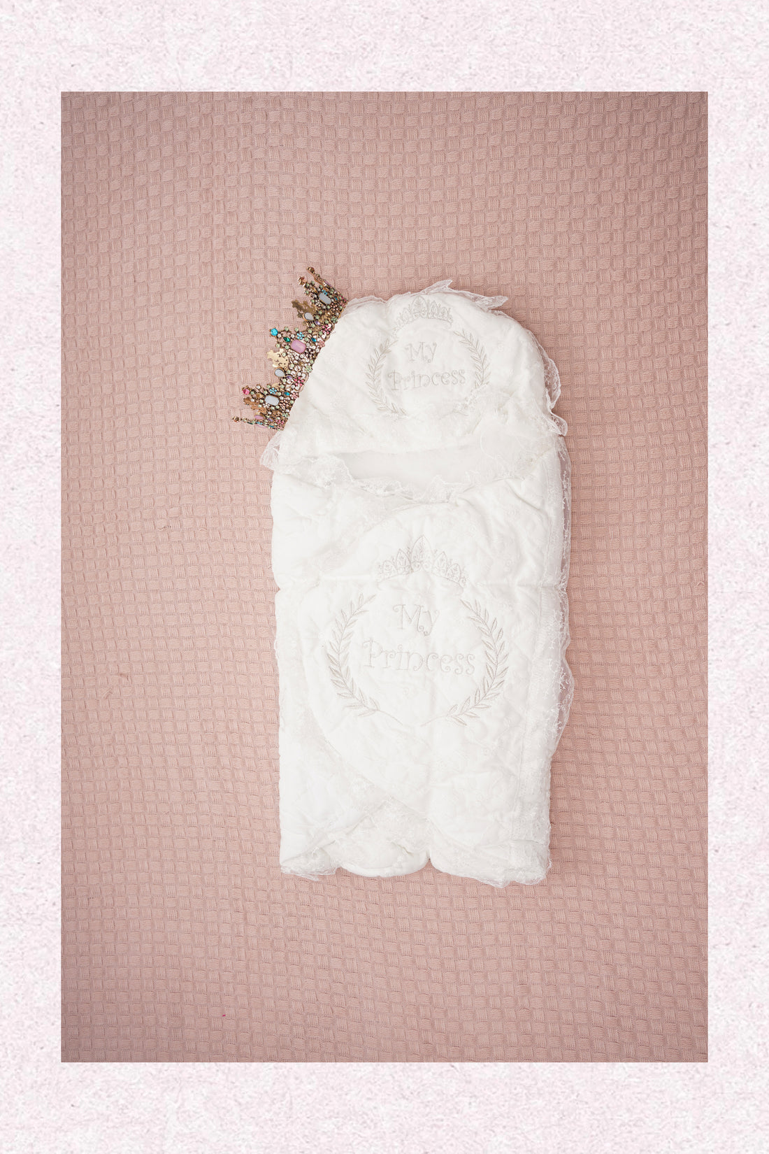 Golden crest wrap - my Princess