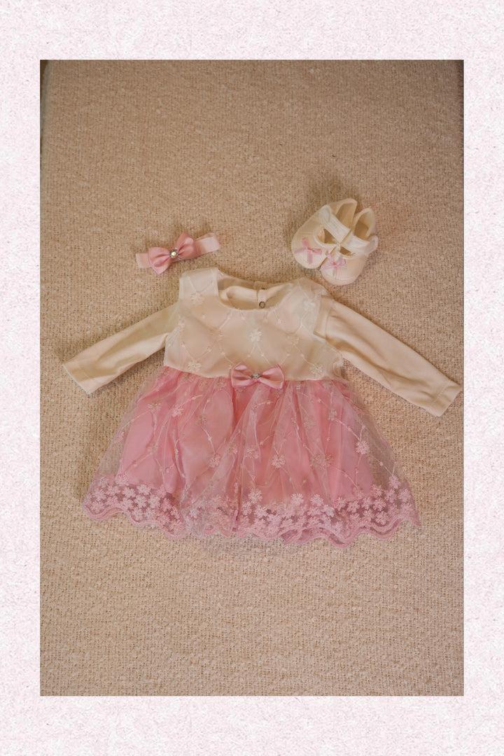 Bella Grace Dress with bow - 4pcs set